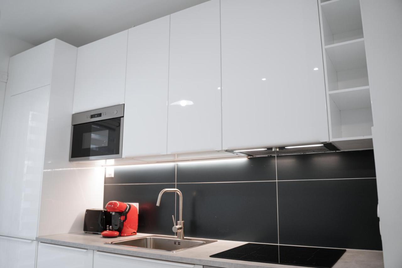 Appartement La Defense Champs Elysee Нантер Екстериор снимка